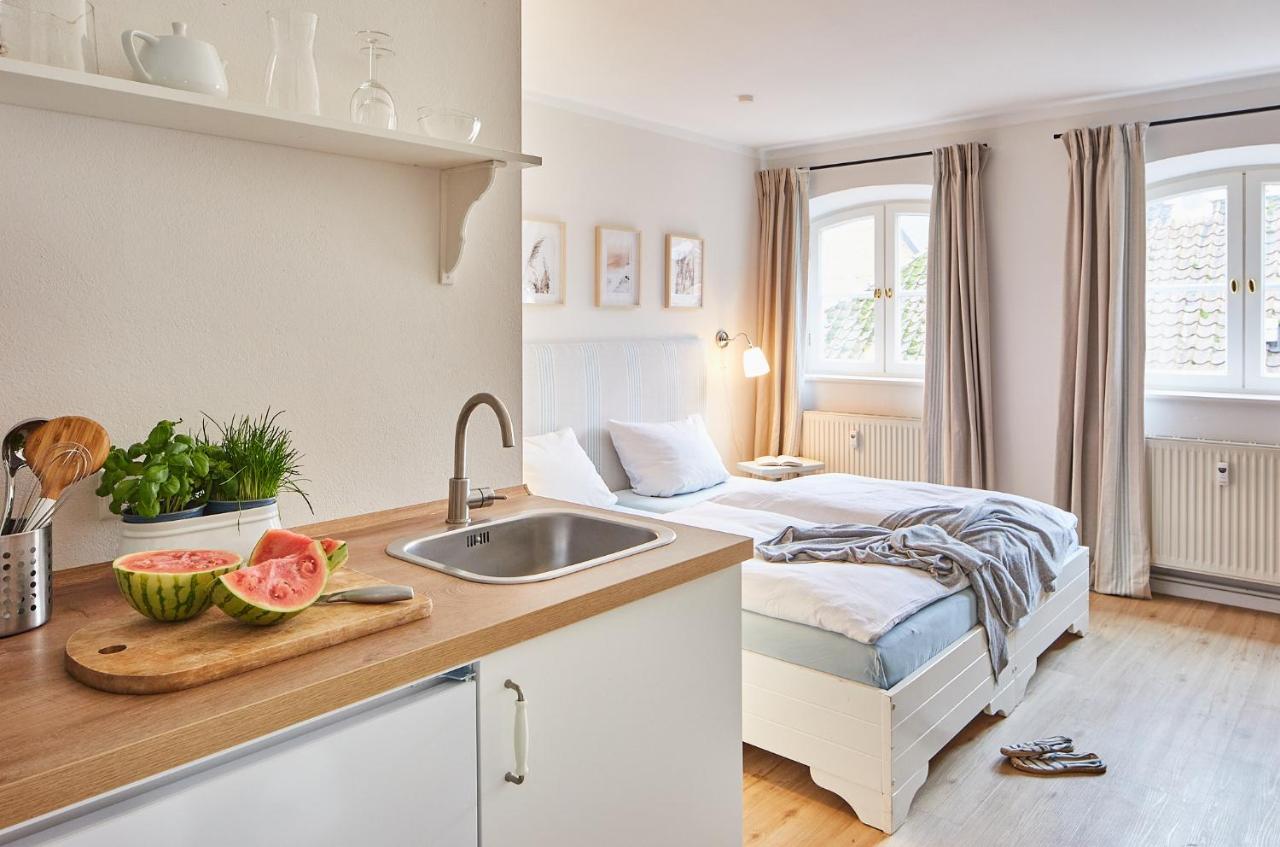Gut Hohenstein - Meiereiappartment Barkelsby Exteriör bild